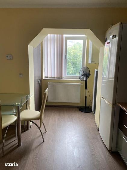 Apartament cu 3 camere decomandat în Nord