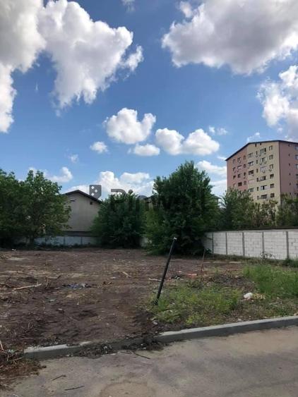 Teren construcție, în Nord-Est