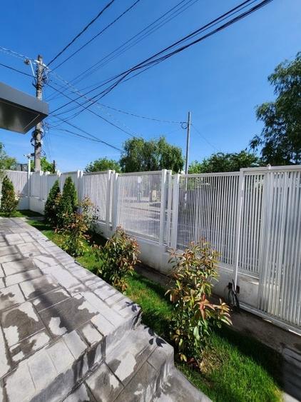 Casă cu 5 camere cu Canalizare în Străulești