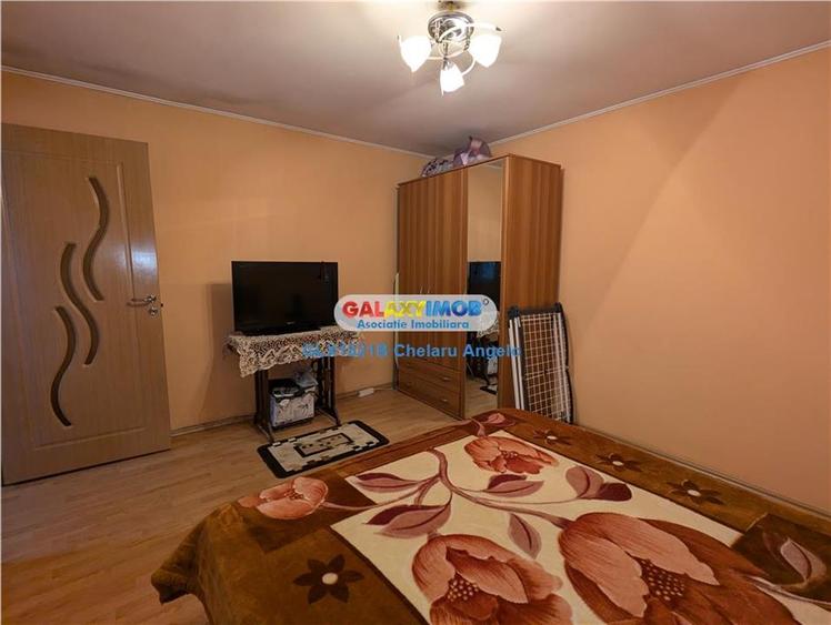 Casă cu 4 camere cu Teren 145 Mp în Rahova