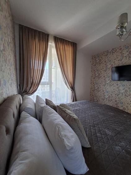 Apartament cu 2 camere, mobilat în Central