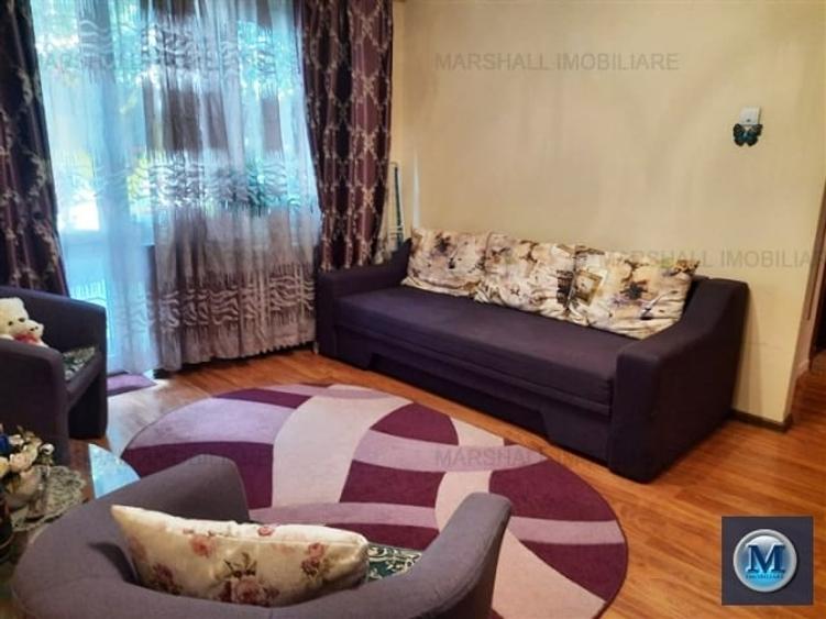 Apartament cu 3 camere semidecomandat în Cina