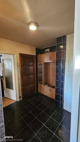 Apartament cu 3 camere în Dragoș Vodă