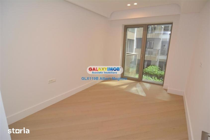 Apartament cu 3 camere în Central — fotografia 1