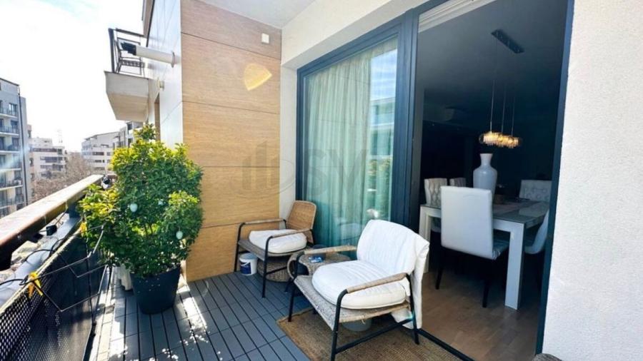 Apartament cu 4 camere semidecomandat, mobilat în Herăstrău — fotografia 3
