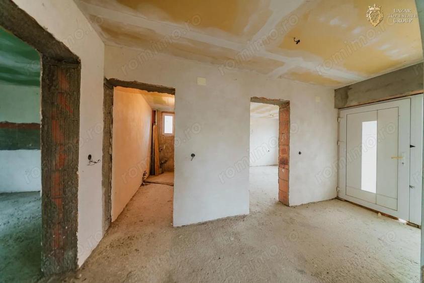 Casă cu 3 camere cu Teren 500 Mp în Vinga