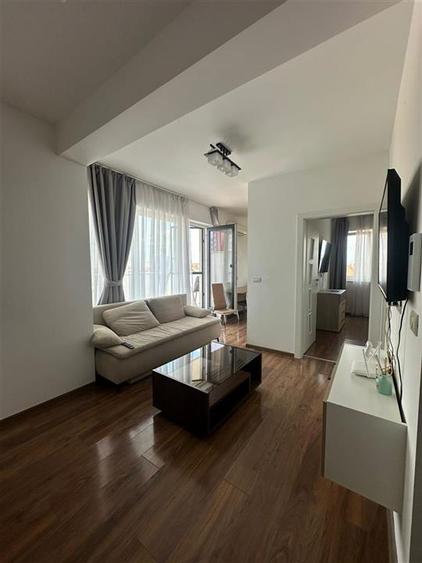 Apartament cu 2 camere decomandat în Nufărul