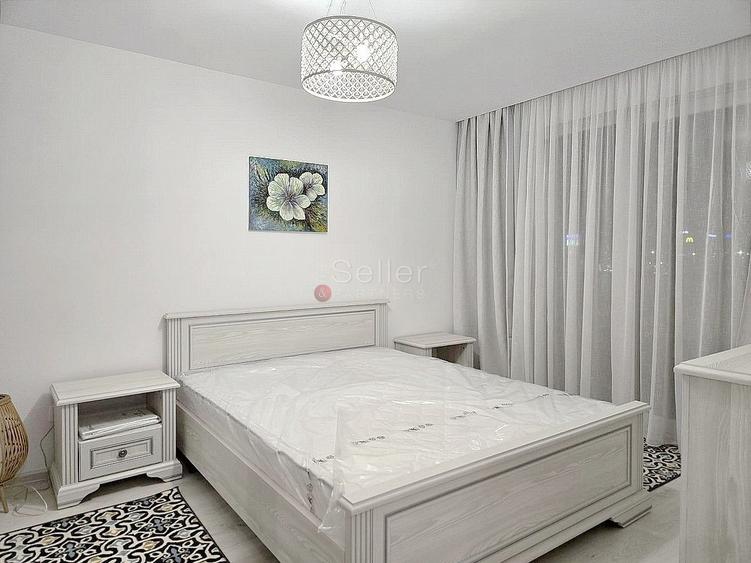 Apartament cu 2 camere decomandat, mobilat în Tractorul