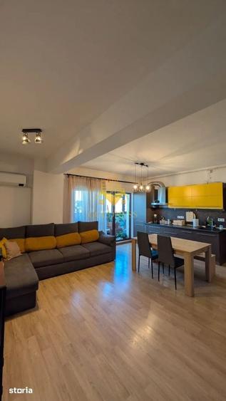 Apartament cu 3 camere semidecomandat, mobilat în Europa