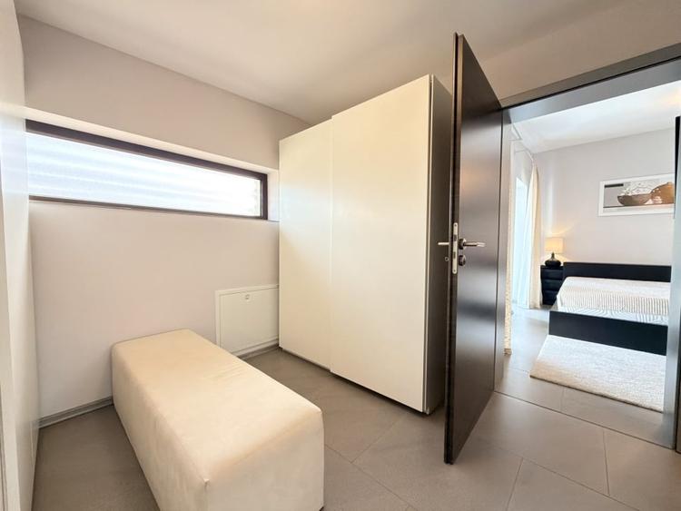 Duplex cu 4 camere cu Canalizare în Dumbrăvița