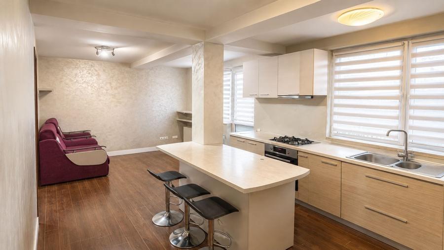 Apartament cu 2 camere decomandat în Iris