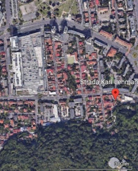 Casă cu Teren 207 Mp în Centrul Civic