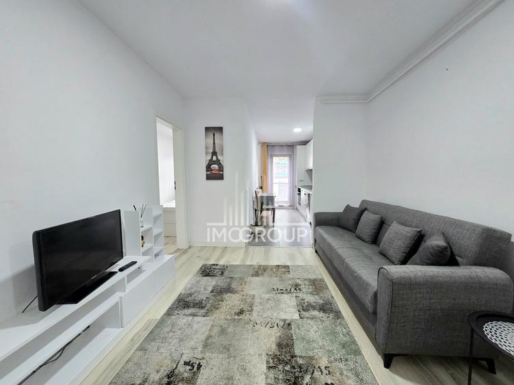 Apartament cu 2 camere semidecomandat, mobilat în Zorilor