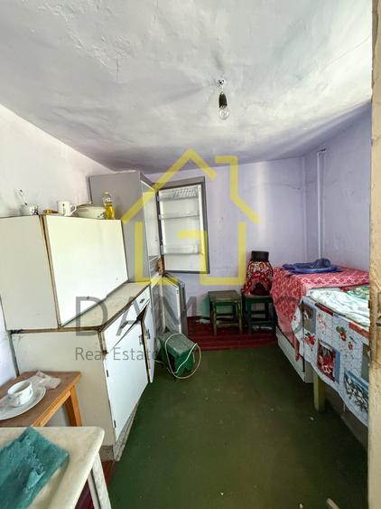 Casă individuală cu 2 camere cu Canalizare în Colentina