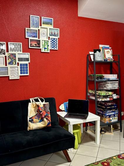 Casă cu 4 camere în Central