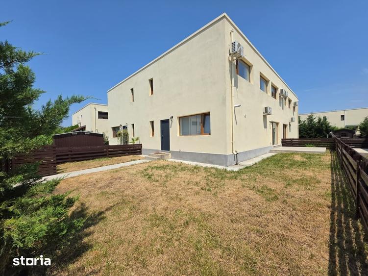 Casă cu 4 camere cu Teren 187 Mp în 1 Decembrie