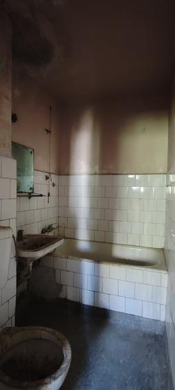 Apartament cu 2 camere nedecomandat în Rahova