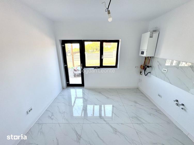 CANALIZARE! ASFALT! Incalz in pard! Vila 4 camere, Bucium - Visan