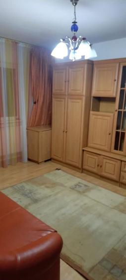 Apartament cu 2 camere decomandat în Astra