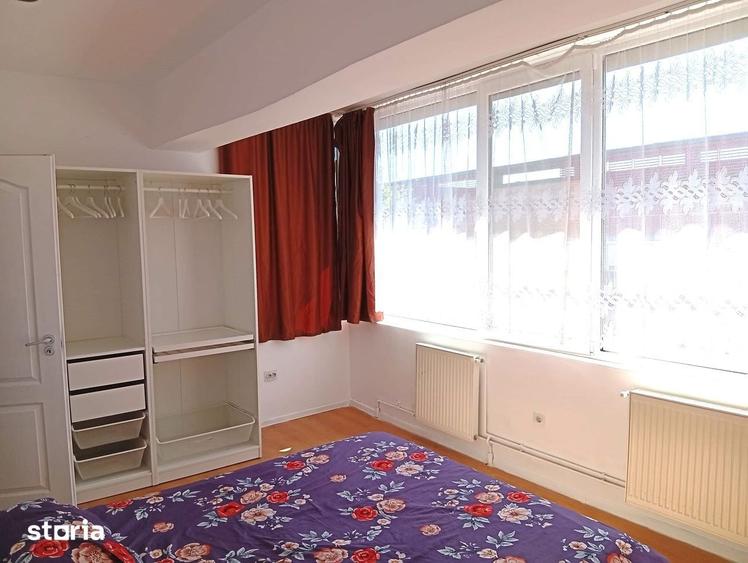 Apartament cu 3 camere decomandat în Aradul Nou