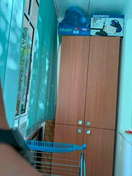 Apartament cu 3 camere decomandat, mobilat în Central