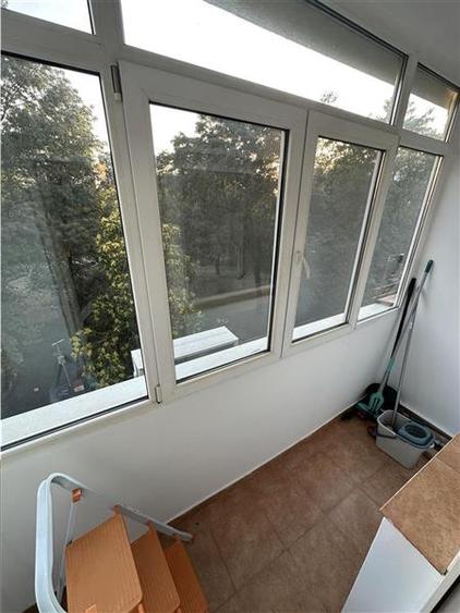 Apartament cu 4 camere decomandat în Turda