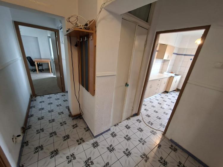 Apartament cu 2 camere decomandat în Bd. Independenței