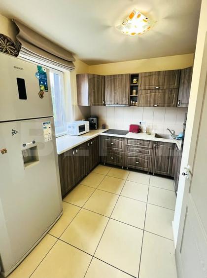 Casă individuală cu 4 camere cu Garaj în Unirii
