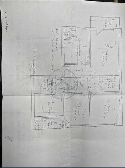 Apartament cu 4 camere decomandat în Central