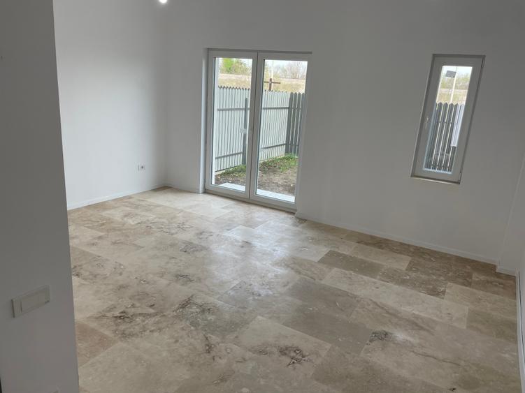 Casă cu 3 camere cu Teren 132 Mp în Nord