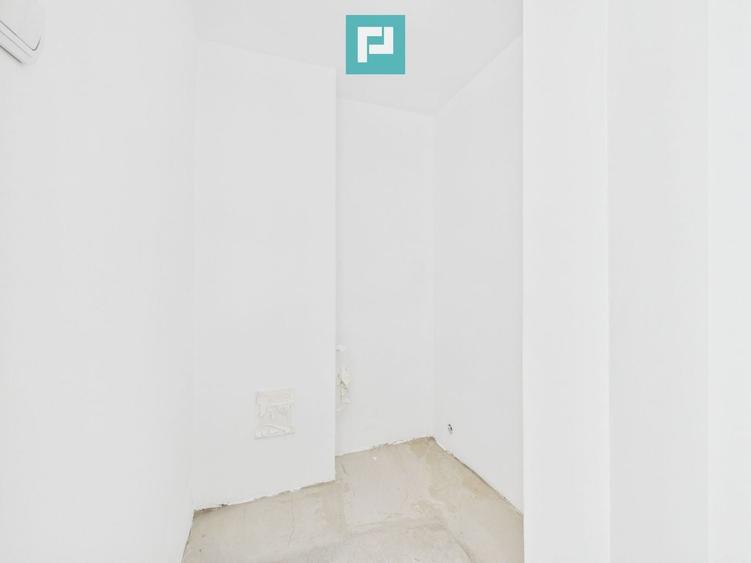 Apartament cu 3 camere decomandat în Decebal