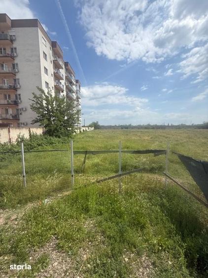 Teren de 500 mp, în 9 Mai