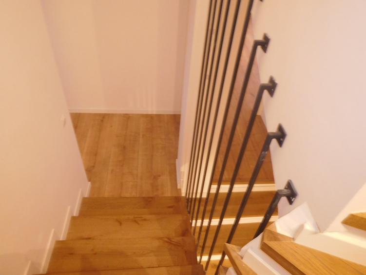 Duplex cu 4 camere cu Canalizare în Borhanci