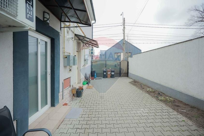Apartament cu 3 camere decomandat în Nord-Est