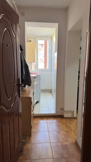 Garsonieră decomandată în Kogălniceanu