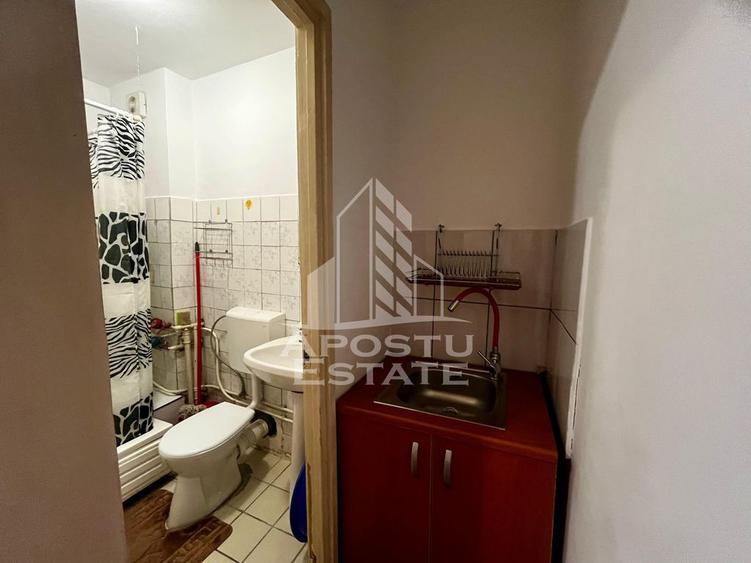Apartament o camera, etaj 4, bloc anvelopat, Complexul St... - 2