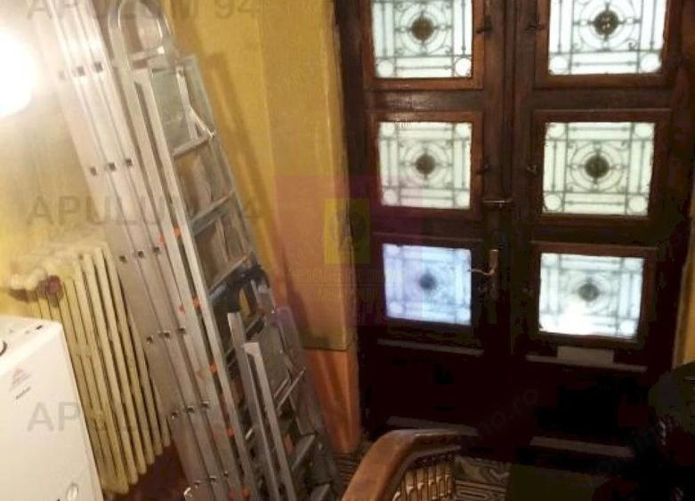 Apartament cu 6 camere decomandat în Plevnei