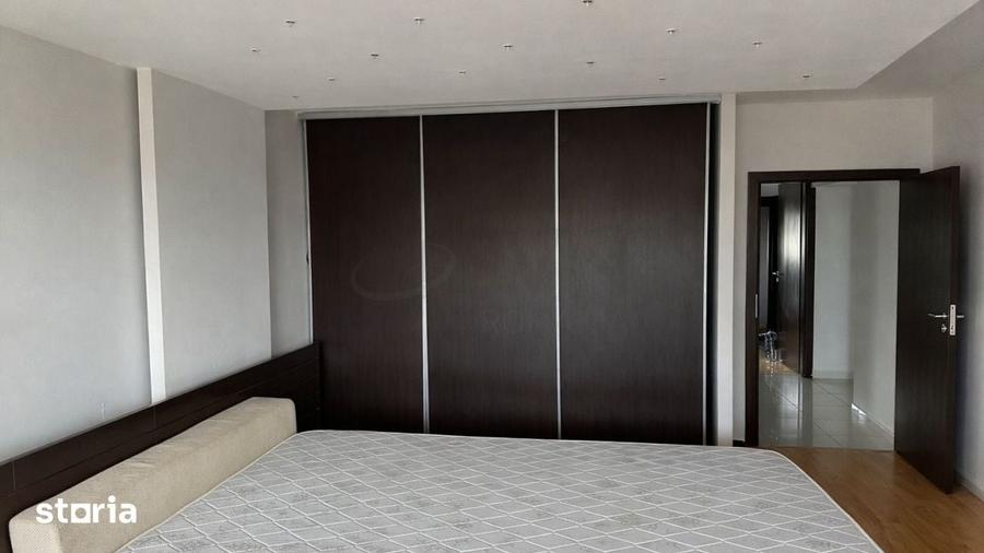 Apartament cu 3 camere decomandat, mobilat în Timpuri Noi