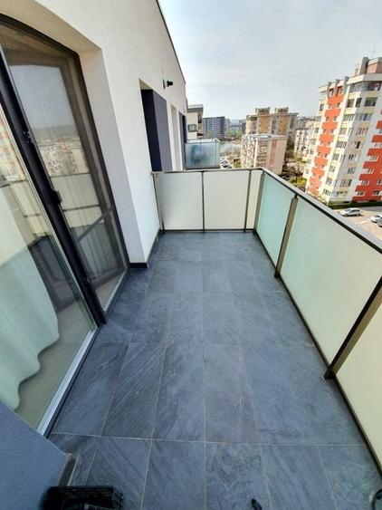 Apartament cu 2 camere decomandat, mobilat în Mărăști