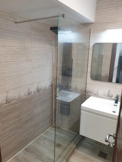Apartament cu 2 camere semidecomandat în Aurel Vlaicu