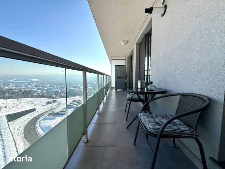 Apartament cu 3 camere semidecomandat, mobilat în Gruia