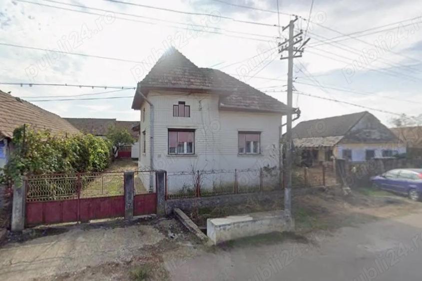 Teren de 50000 mp, în Roșia de Secaș
