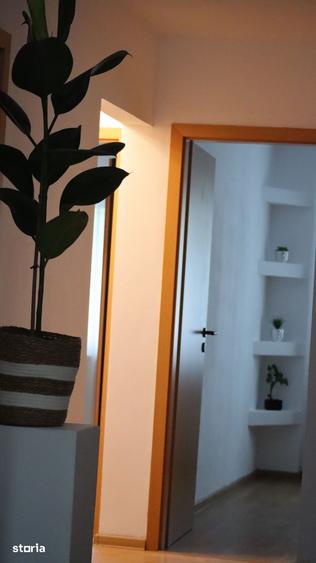 Apartament cu 3 camere în Mircea cel Bătrân