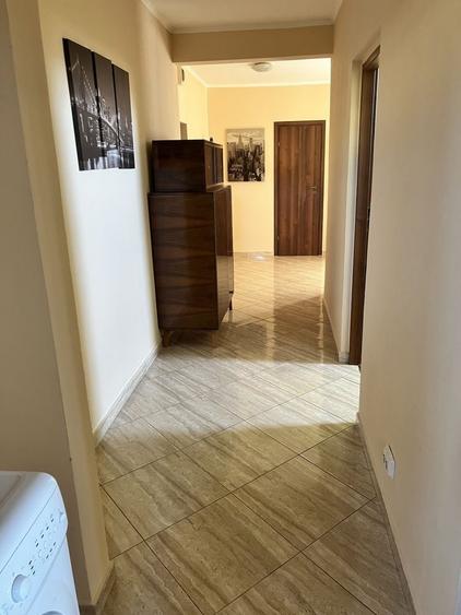 Apartament cu 2 camere decomandat în Steaua