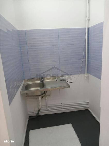 Garsonieră decomandată în Zimbru