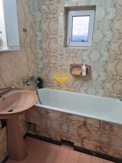Apartament cu 3 camere decomandat, mobilat în Mărăști