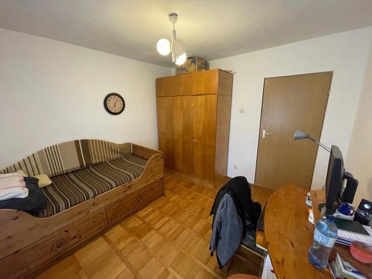 Apartament cu 3 camere decomandat în Tudor