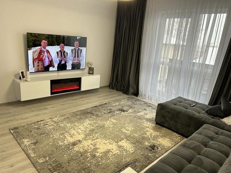 Apartament cu 2 camere decomandat în Fundeni