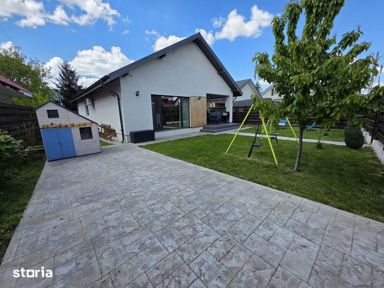 Casă cu 4 camere cu Teren 500 Mp în Crevedia