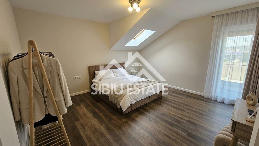 Apartament cu 3 camere decomandat, mobilat în Mihai Viteazul